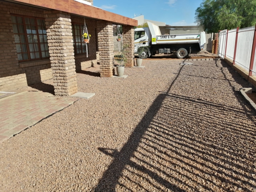 3 Bedroom Property for Sale in Keidebees Northern Cape